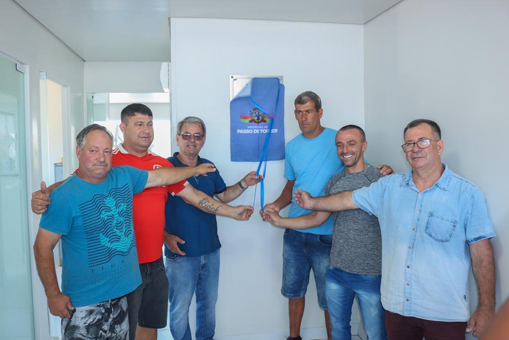 MUNICÍPIO DE PASSO DE TORRES INAUGURA SEDE DA SECRETARIA DE PESCA E BASE DE RÁDIO LAURO MOTTA GONÇALVES (LALINHO)