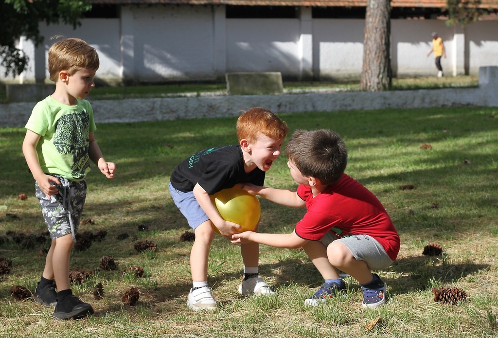 Foto: Carlos Queiroz - DP - Brincar ao ar livre no verão deve ser estimulado pelos pais e responsáveis