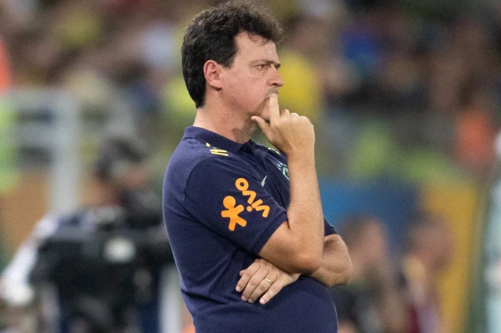 Ednaldo Rodrigues demite Fernando Diniz do cargo de técnico da seleção brasileira