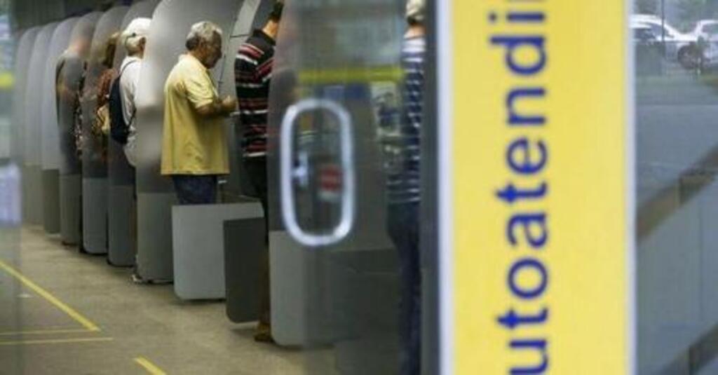 Depois de 40 anos, transferências por DOC acabam na segunda-feira