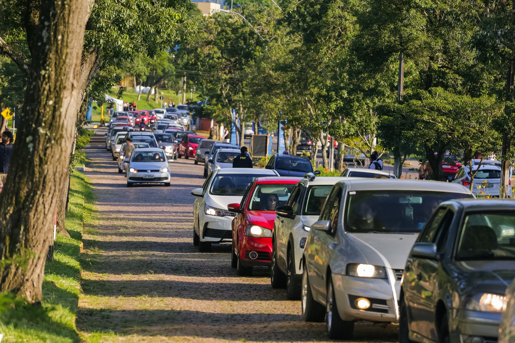 Mais de 15 mil veículos circularam pela UFSM durante o Vestibular de Verão