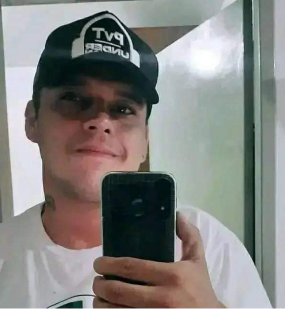 Autor desconhecido - arquivo pessoal - Homem está hospitalizado.