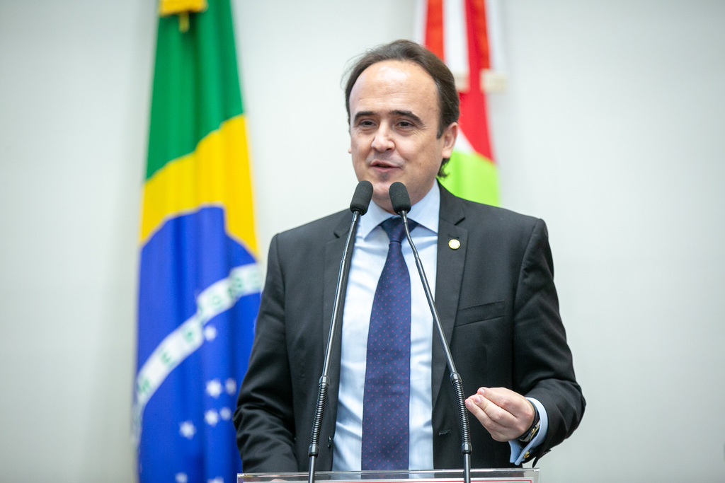 Carlos Humberto (PL) conquista R$ 1,5 milhão para hospital de Balneário Camboriú