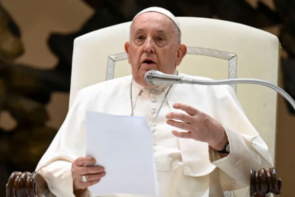 Prazer sexual é 'presente de Deus', diz Papa Francisco durante audiência no Vaticano