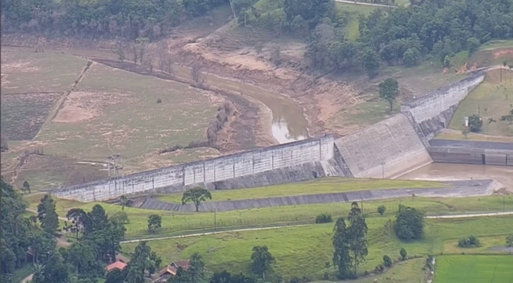 Tribuna Do Vale Regional Defesa Civil Fecha As Comportas Das Barragens De Taió E Ituporanga 9538