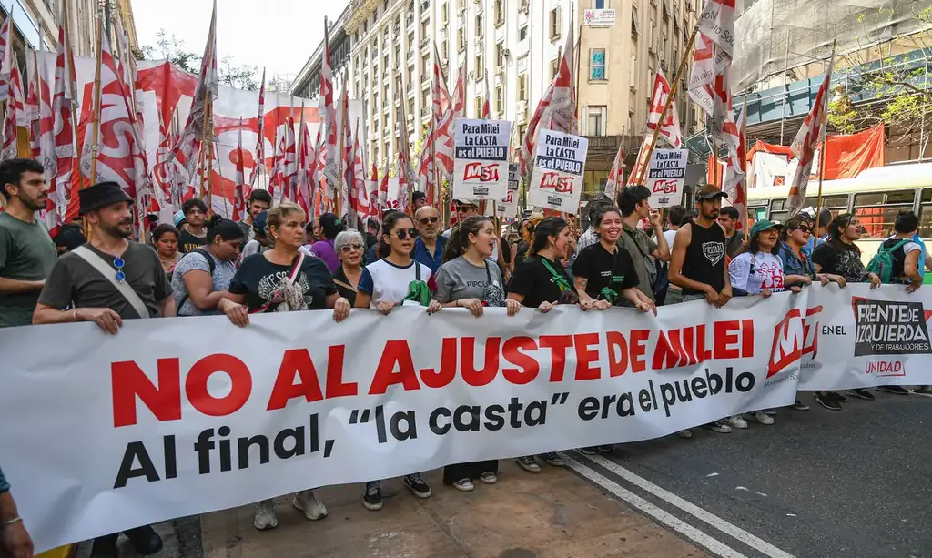 Aéreas brasileiras cancelam voos para Argentina no dia 24 por greve