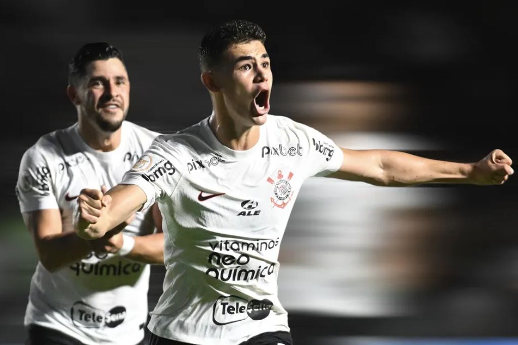  - Moscardo comemora o gol anotado pelo Corinthians contra o Vasco — Foto: André Durão