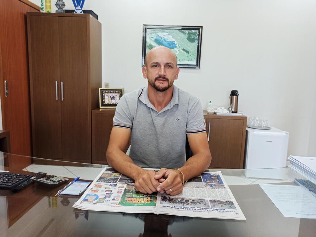 PREFEITO EM EXERCÍCIO MOISÉS PROJETA AÇÕES PARA MARCAR SUA GESTÃO À FRENTE DO EXECUTIVO EM SANTA ROSA DO SUL