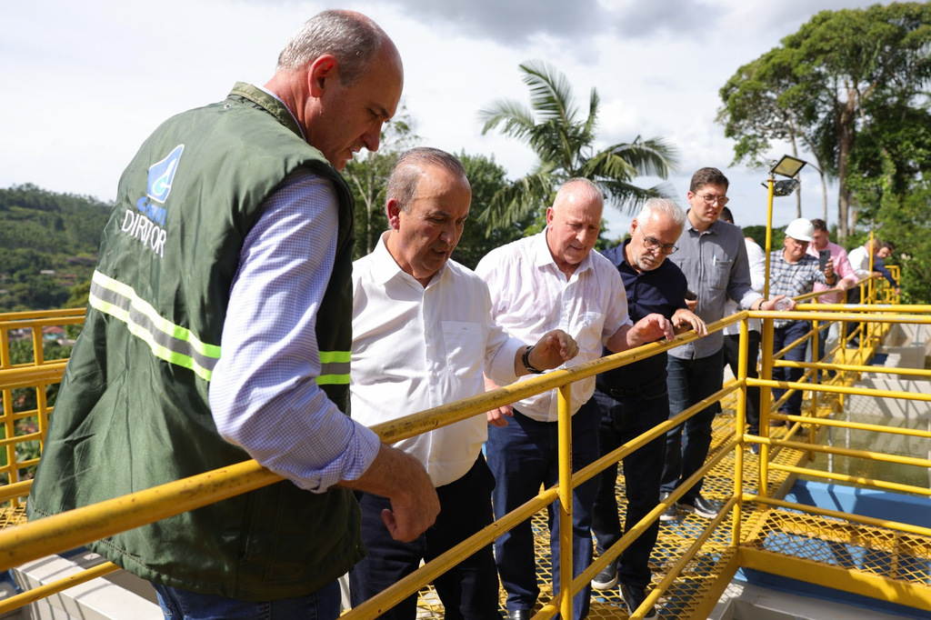 Governador inaugura novo sistema de abastecimento de Apiúna