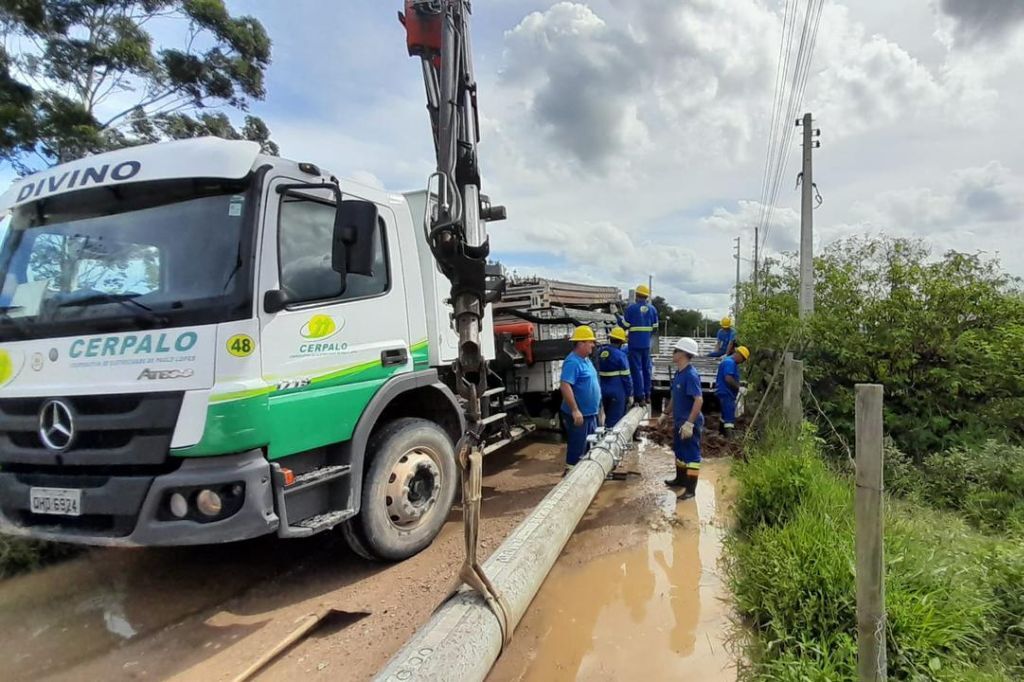 Cerpalo instala rede trifásica e melhora infraestrutura em Sambaqui