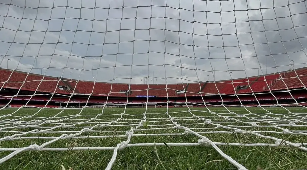 São Paulo e Portuguesa se enfrentam pela terceira rodada do Campeonato Paulista