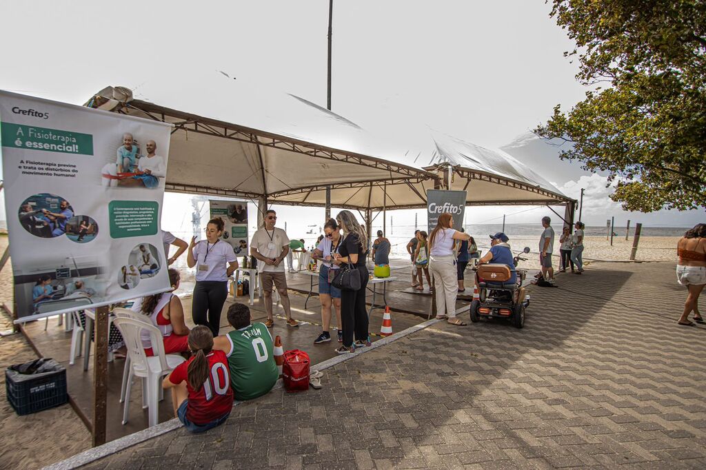 Passaporte da Saúde reúne veranistas na Praia do Laranjal