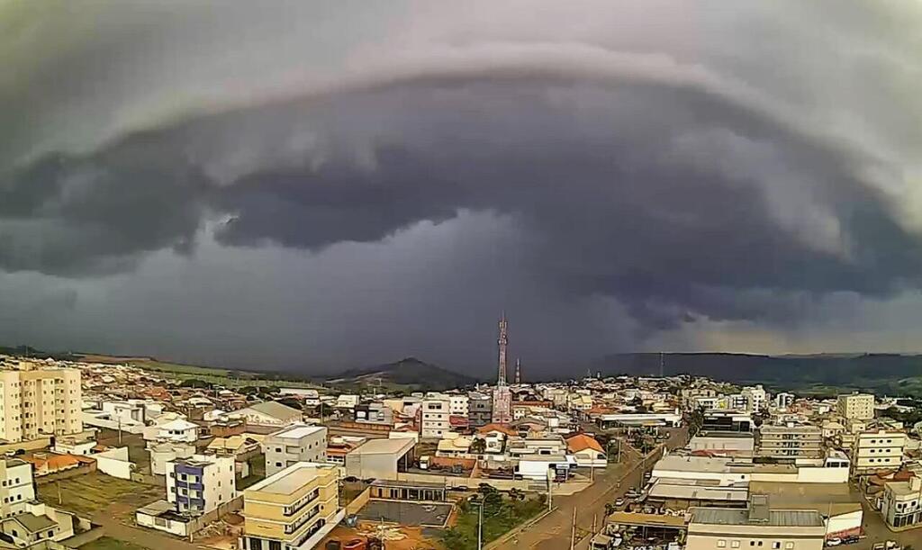 Santa Catarina se prepara para mais chuvas e temperaturas elevadas