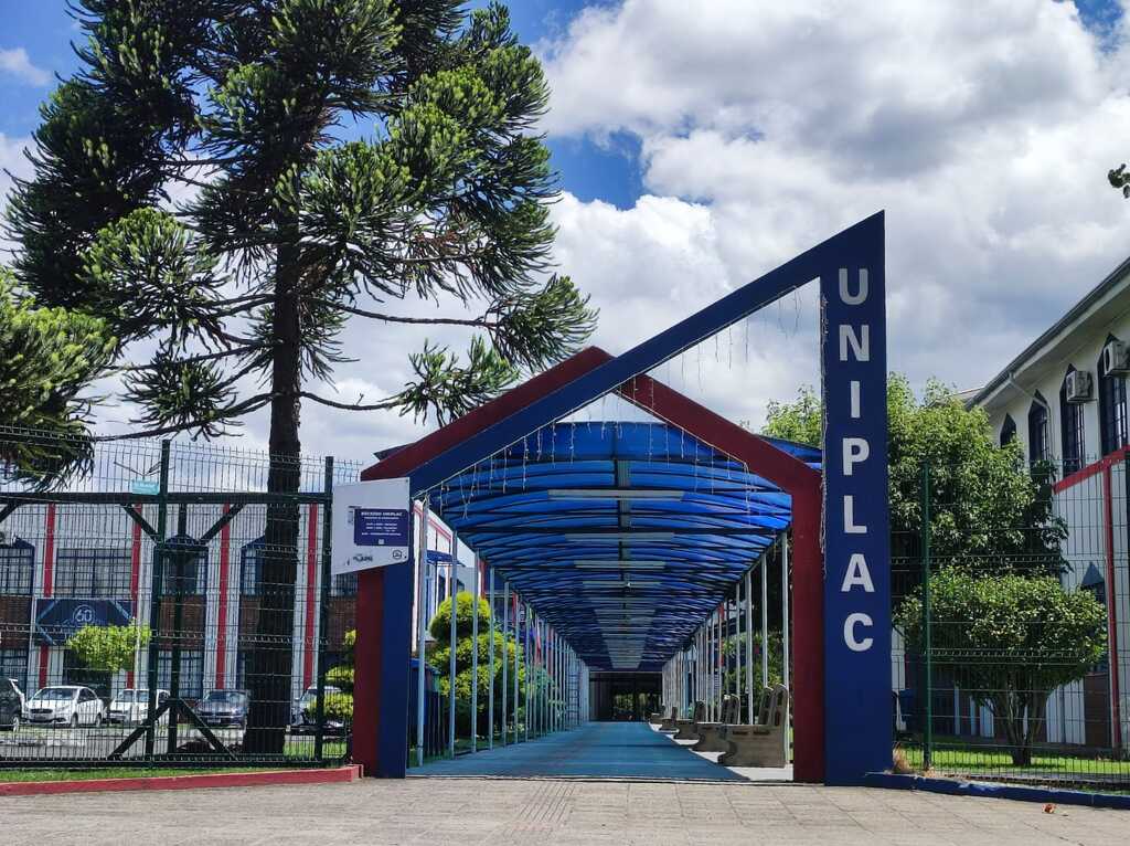 Comarca de Lages e Uniplac farão júri e aula magna para receber acadêmicos do Direito