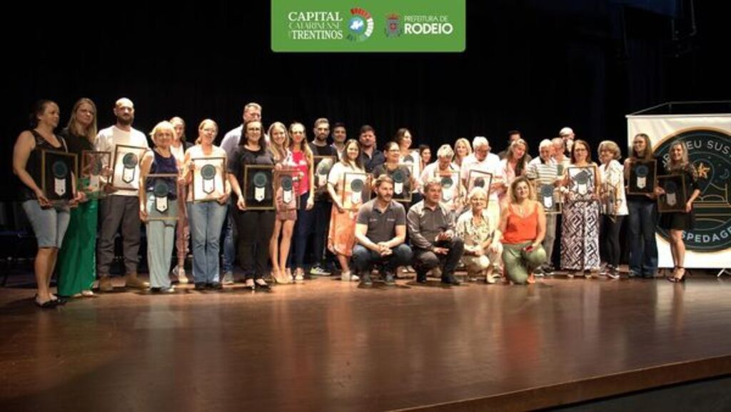 CERTIFICAÇÃO DOS MEIOS DE HOSPEDAGEM 2023
