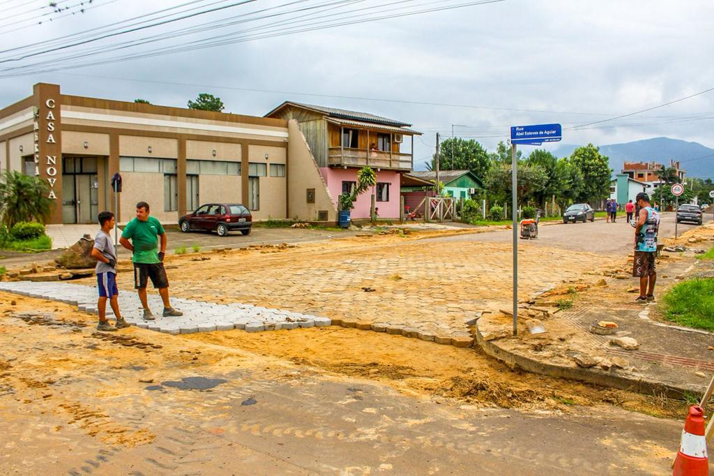 CONCLUÍDA A OBRA NA RUA ALBERTO SINÉSIO DE LIMA EM PRAIA GRANDE