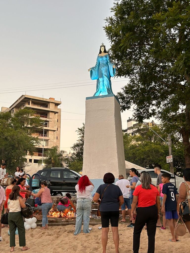 Festejos religiosos lotam a beira do Rio Uruguai