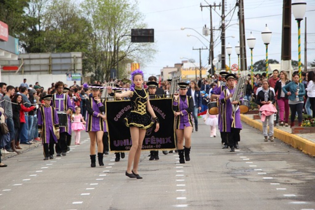 Desfile Cívico de 7 de setembro em Otacílio Costa