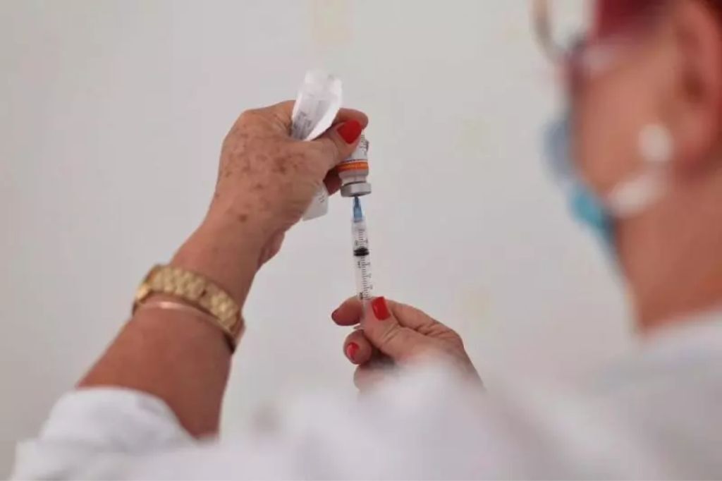 Justiça suspende dispensa de vacinação contra a Covid-19 para matrículas escolares em Criciúma