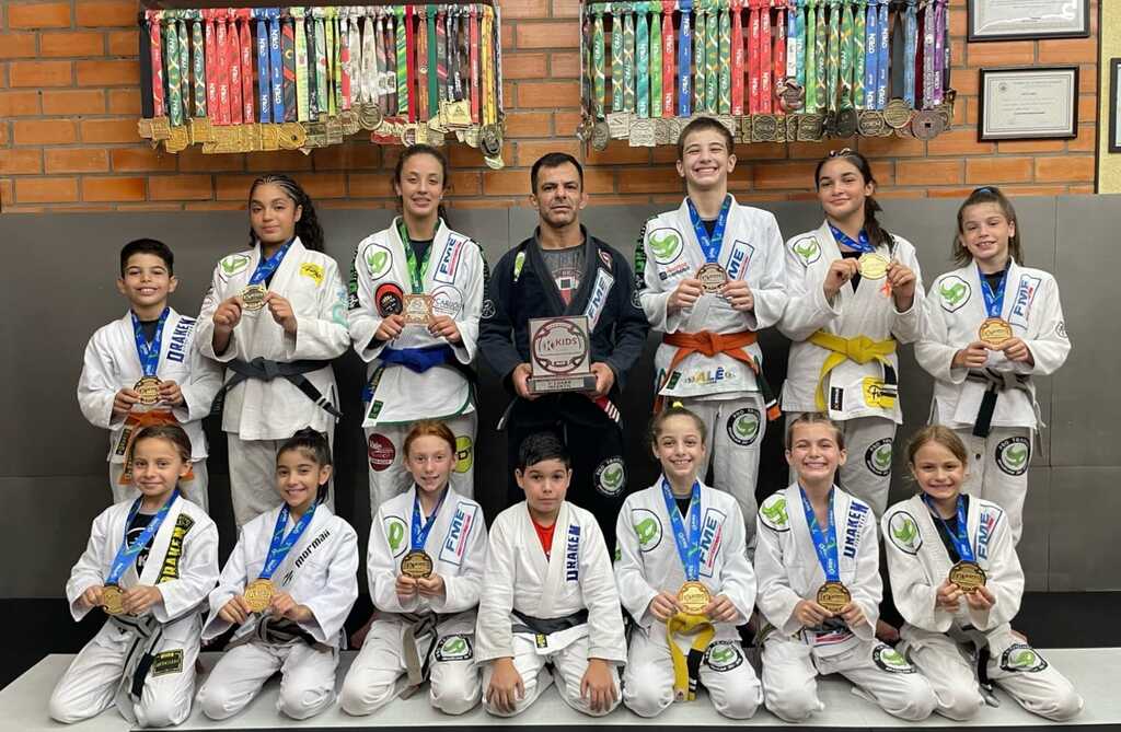 Equipe de Jiu-Jitsu de Indaial conquista 3º lugar no Infantil Internacional