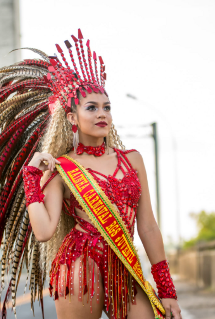Rainha Juvenil do Carnaval do Rio Grande do Sul também é de Uruguaiana