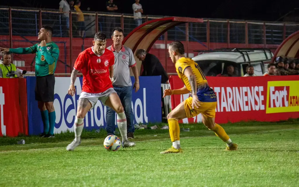 Inter de Lages vence Nação por 2 a 0 e deixa a lanterna do Catarinense