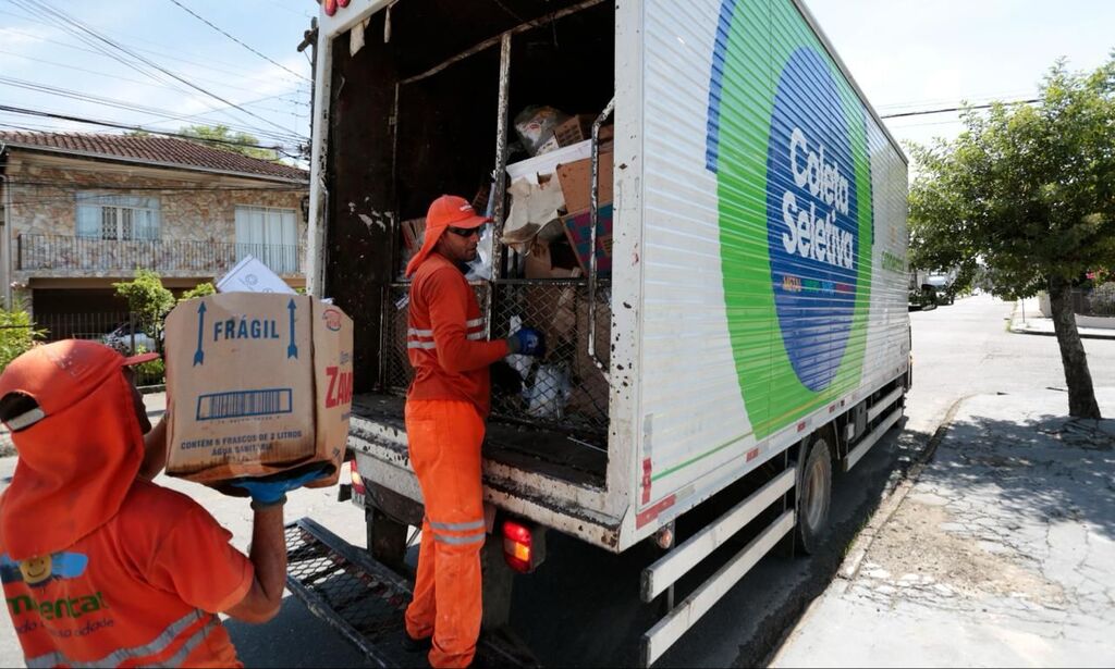 Joinville implementa mudanças nos dias da coleta seletiva em três bairros