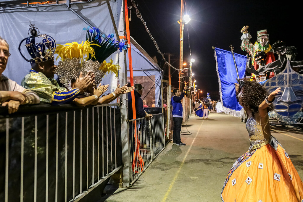 Desfile de Carnaval de Pelotas é adiado para abril