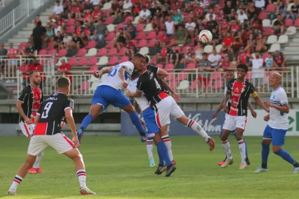 Empate entre Barra e Joinville marca nona rodada do Campeonato Catarinense