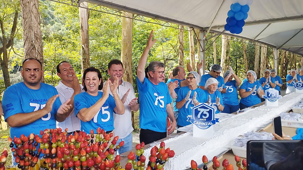  O tempo colabora e a festividade alusiva Capinzal 75 anos é realizada com dia ensolarado  