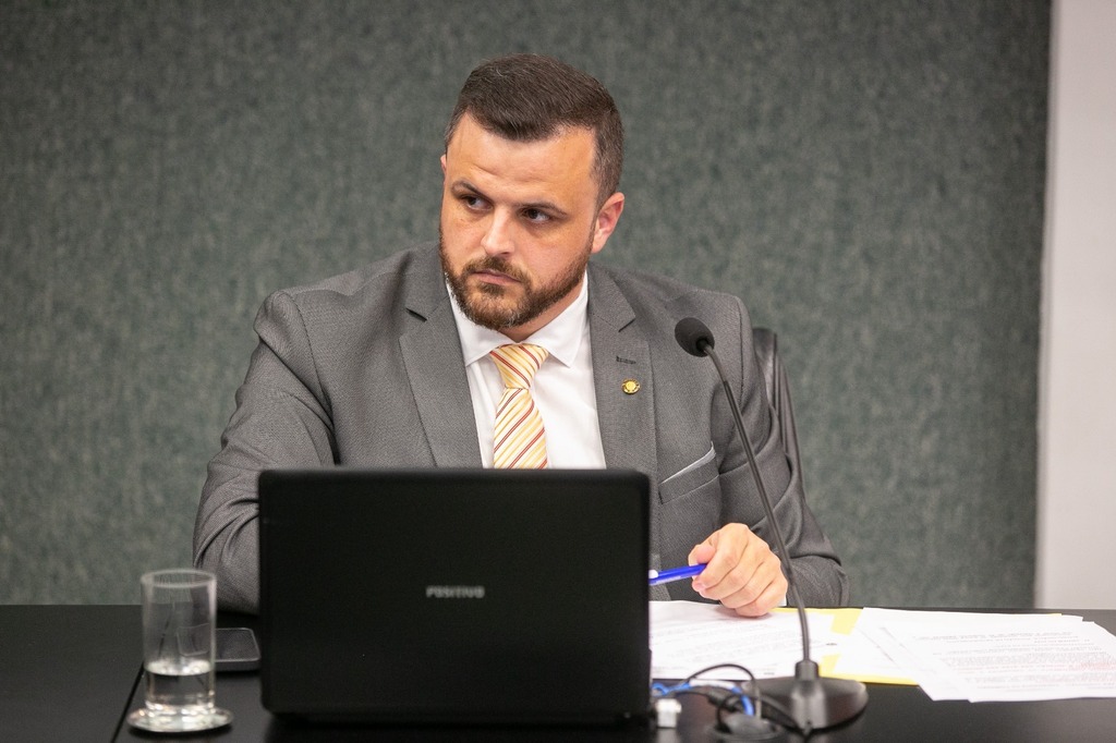 Deputado Lucas Neves propõe tolerância zero para moradores de rua