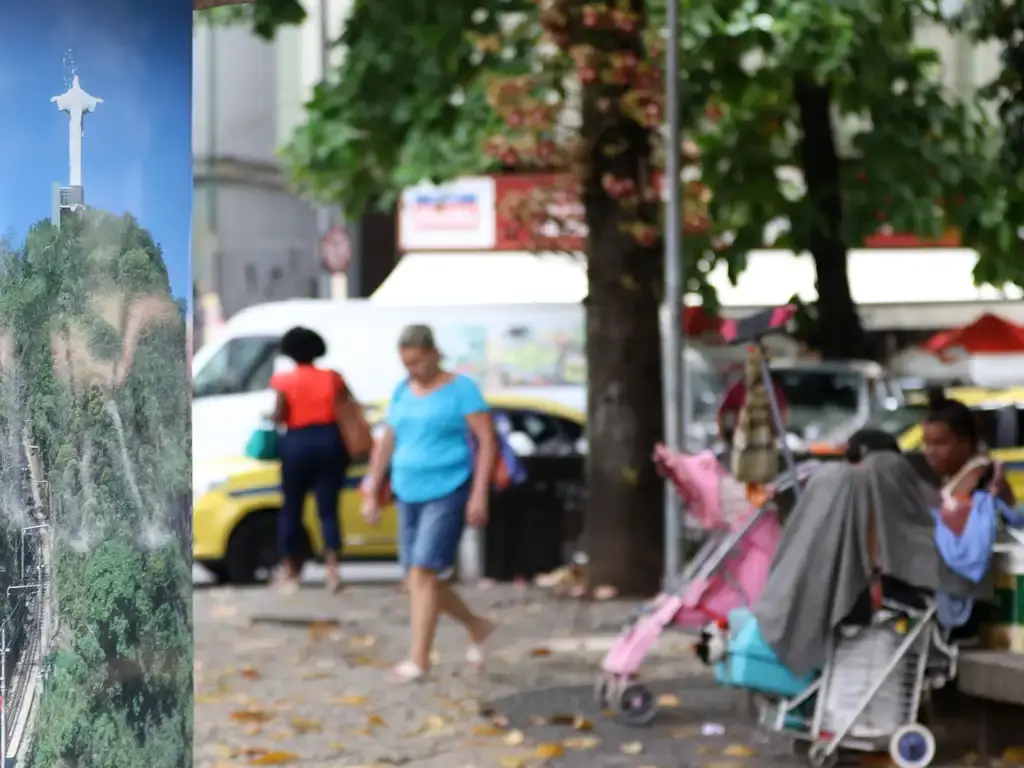 Florianópolis aprova internação forçada de pessoas em situação de rua