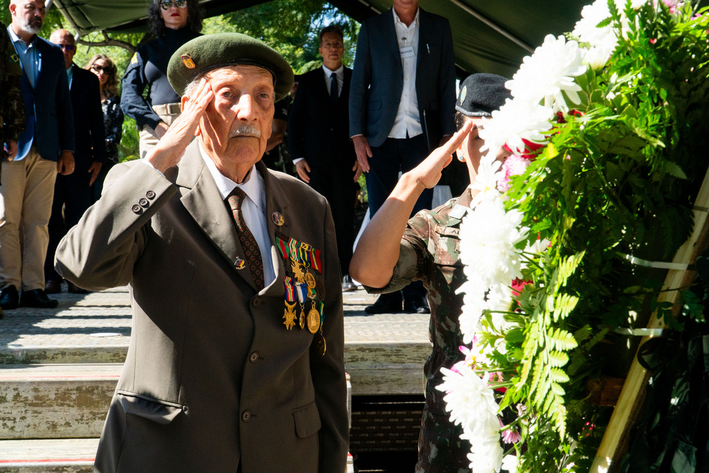 título imagem Ex-combatentes da FEB que participaram da 2ª Guerra Mundial são homenageados em cerimônia em Santa Maria