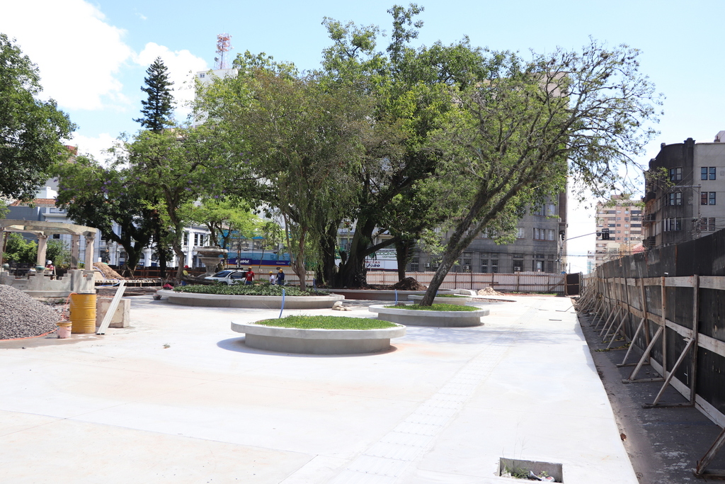 Revitalização da Praça Saldanha Marinho está 60% concluída em Santa Maria