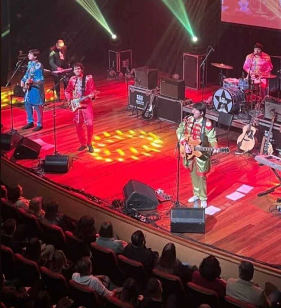 Star Beatles, banda tributo internacional dos Beatles, confirma apresentação em Florianópolis no próximo dia 9