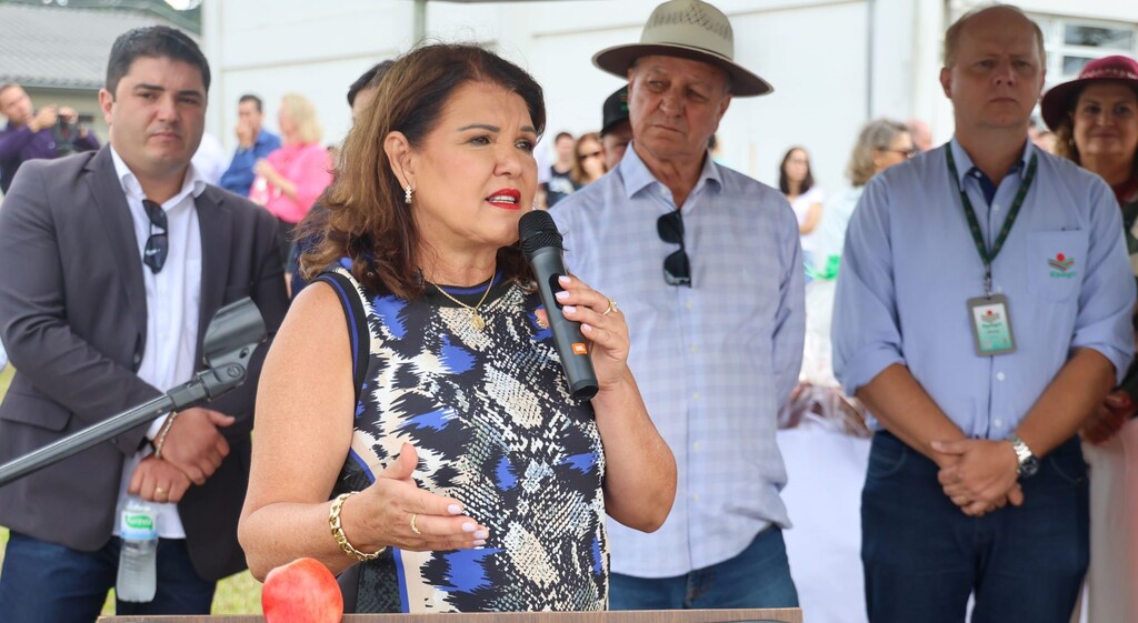 Governadora em exercício participa da abertura da safra nacional da maçã em São Joaquim