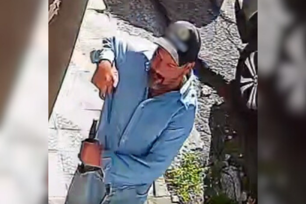 VÍDEO: Polícia Civil divulga imagens do suspeito de esfaquear idoso no centro de Santa Maria