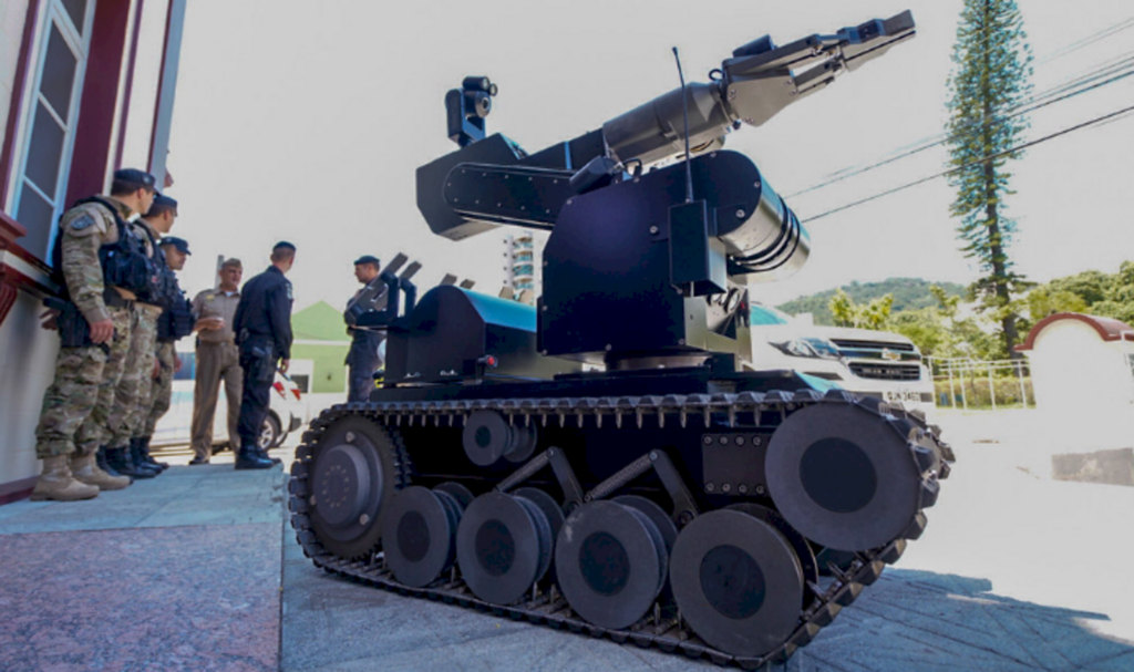 Polícia Militar de Santa Catarina recebe robô antibomba do Governo Federal