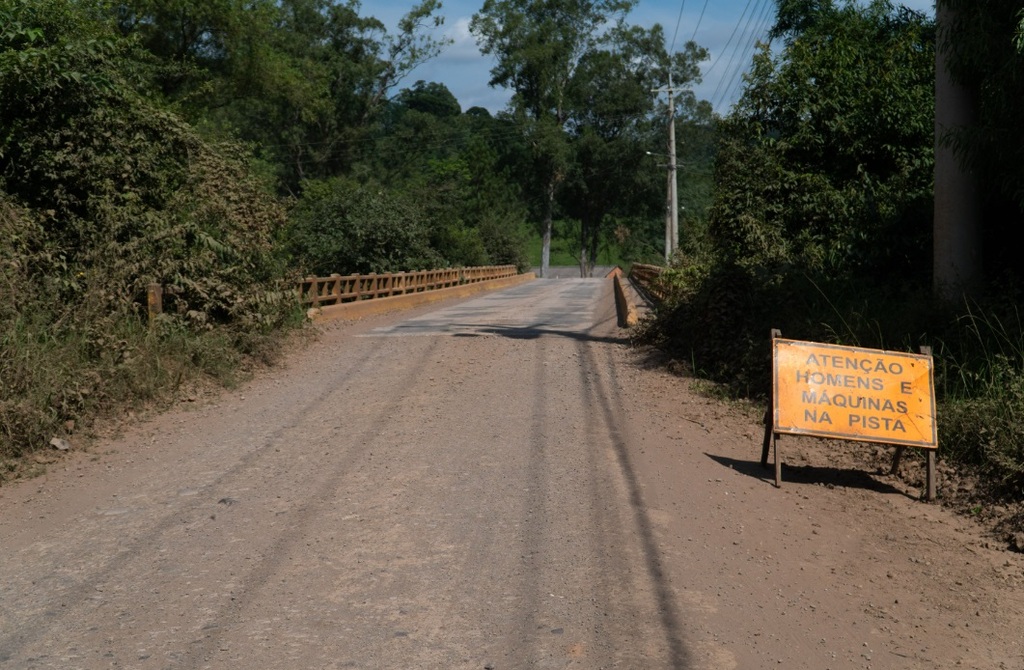 Dos 17 km da estrada para São Martinho, 13 km já estarão asfaltados em breve