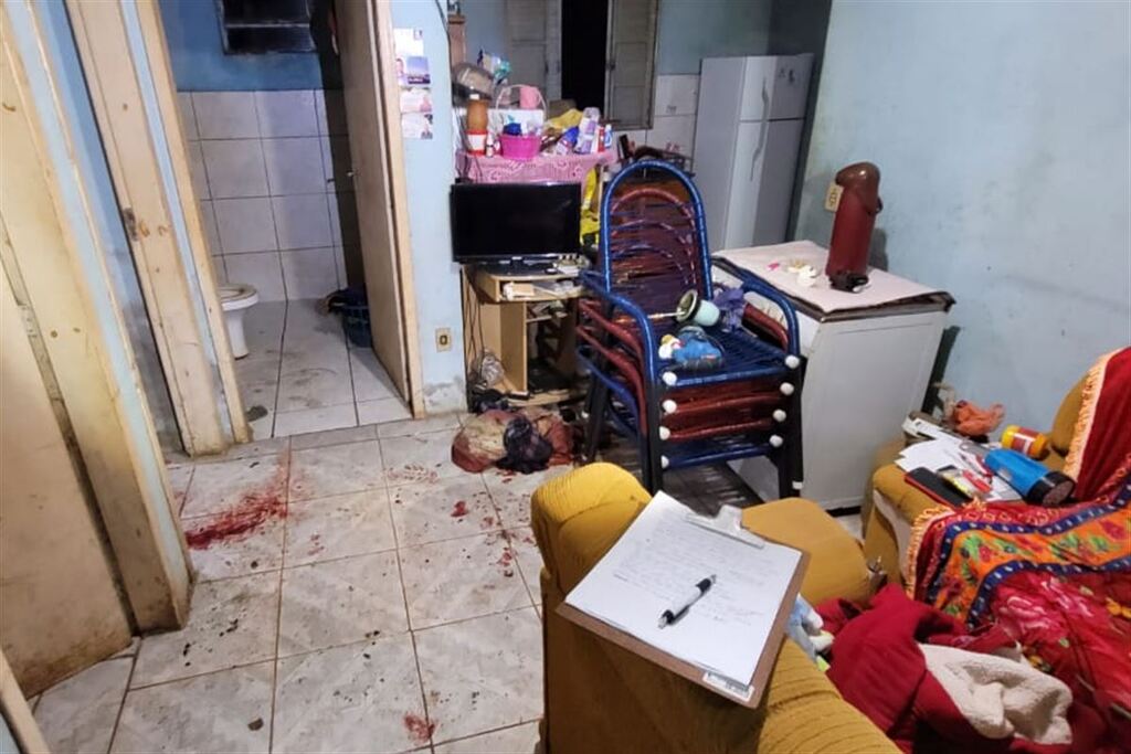 Galeria de imagens: Celi de Fátima Dicette Cogo, 56 anos, foi morta com golpes de facão, desferidos pelo ex-marido Airton Buzata Romero, 48 anos no final da tarde de 28 de junho de 2023