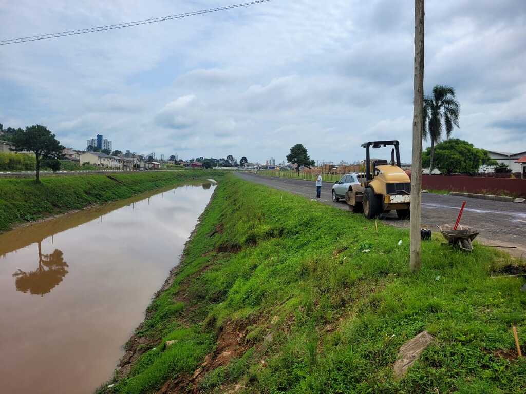 Avenida Carahá terá nova instalação de guard rail