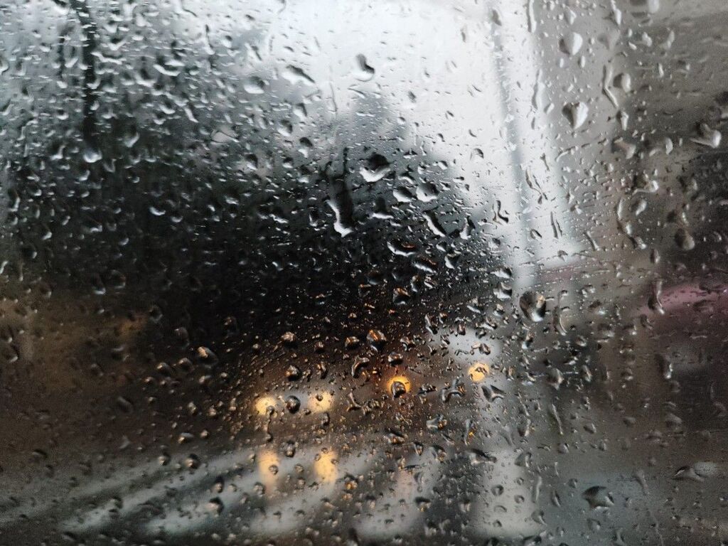 Frente fria traz chuvas de mais de 100 mm para Santa Catarina
