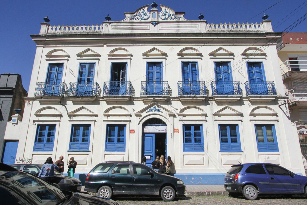 Interditada, Escola Monsenhor Queiroz não retornou às aulas em 2024