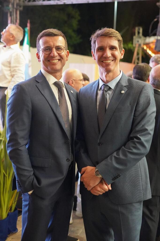 Fotos: Ritta Martins - Especial - DP - Os irmãos médicos Felipe e Gustavo Zerwes num dos acontecimentos da temporada