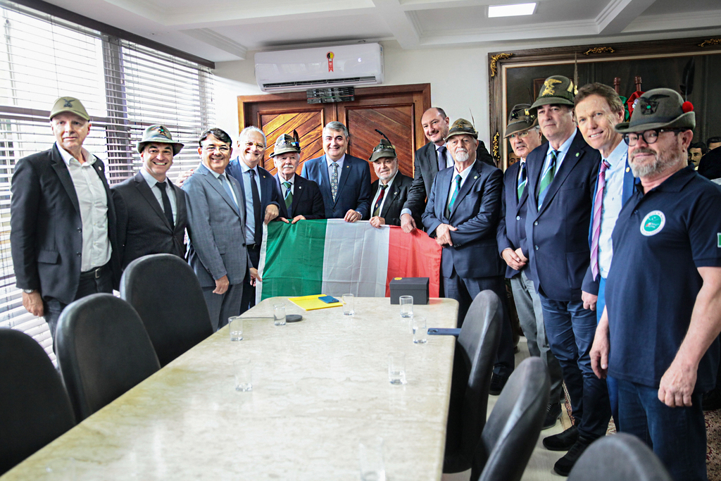 FOTO: Solon Soares/Agência AL - Parlamentares e integrantes da ANA