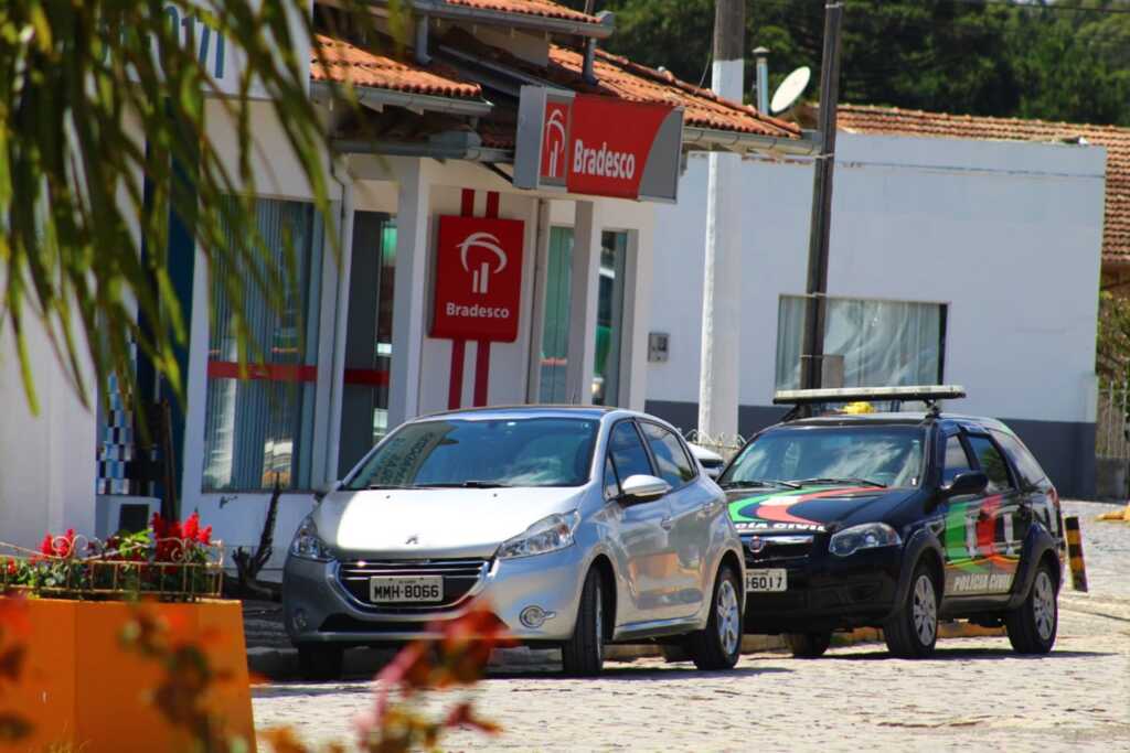 Posto de atendimento do Bradesco é furtado durante a madrugada, em Palmeira