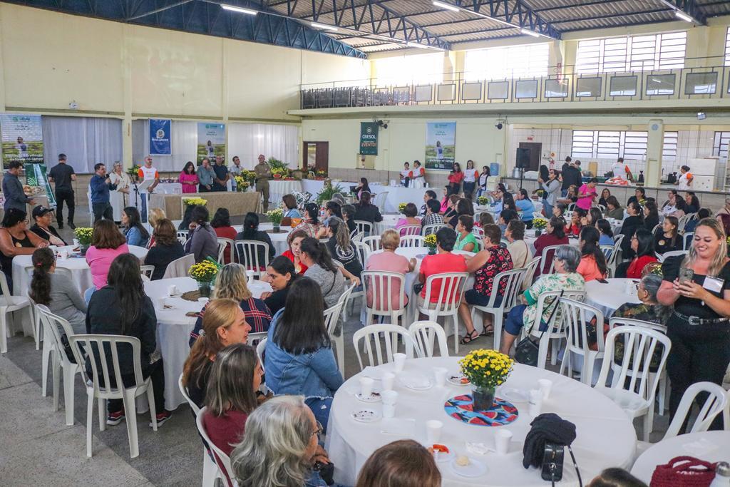PROGRAMA SAÚDE DA MULHER REÚNE CENTENAS DE PESSOAS NA CAPITAL DOS CANYONS