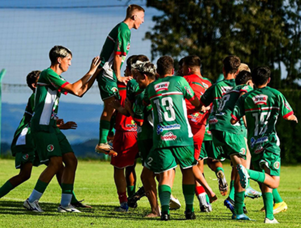 Equipe conquistou a Super Copa dos Campeões