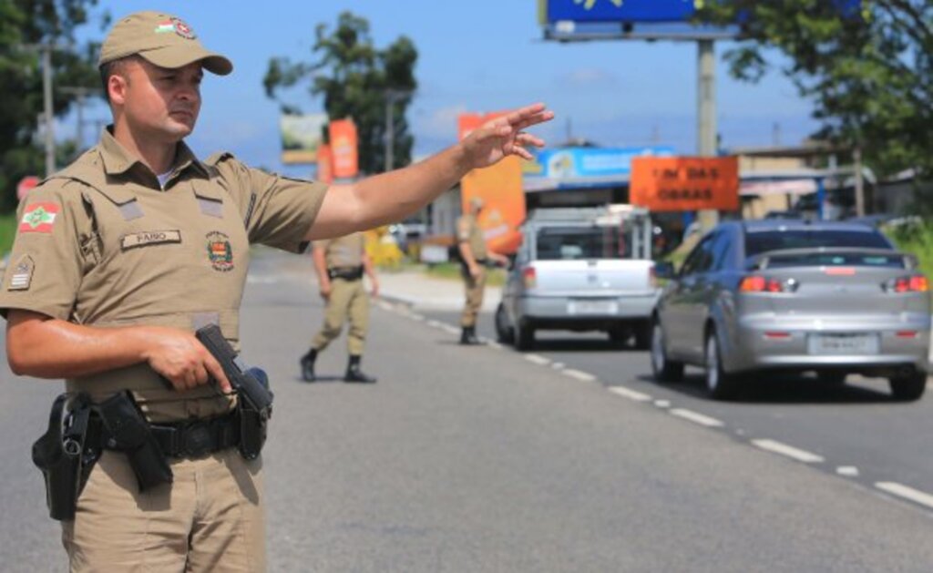 Polícia deflagra Operação Ferrolho em Santa Catarina