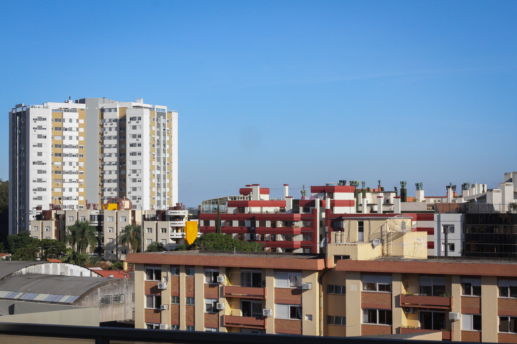 Foto: Jô Folha - DP - Apesar de serem muitos em Pelotas, apartamentos ainda são minoria entre os domicílios ocupados